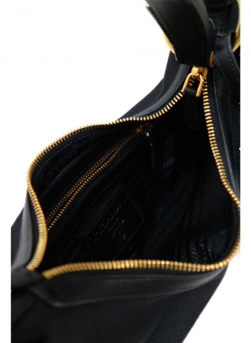 PRADA（プラダ）PRADA (プラダ) ハンドバッグ ブラック 165の古着・服飾アイテム