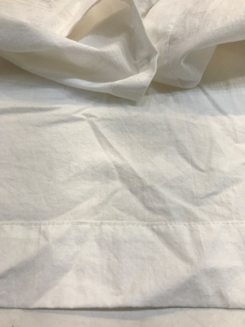 Yarmo（ヤーモ）Yarmo (ヤーモ) Oversized Poncho Shirt ホワイト サイズ:ＦＲＥＥの古着・服飾アイテム