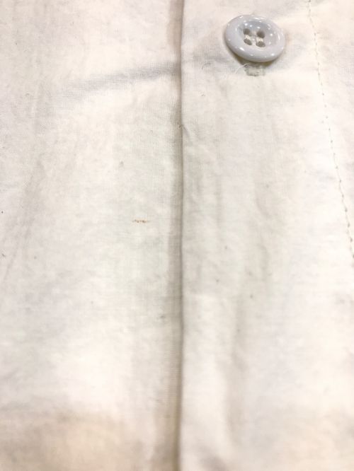 Yarmo（ヤーモ）Yarmo (ヤーモ) Oversized Poncho Shirt ホワイト サイズ:ＦＲＥＥの古着・服飾アイテム