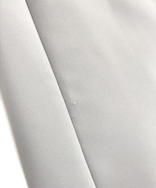 Kaene（カエン）kaene (カエン) ウエストギャザーマキシワンピース グレー サイズ:Fの古着・服飾アイテム