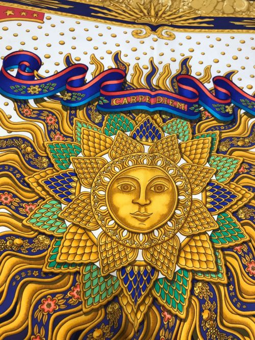 HERMES（エルメス）HERMES (エルメス) カレ90 オレンジの古着・服飾アイテム