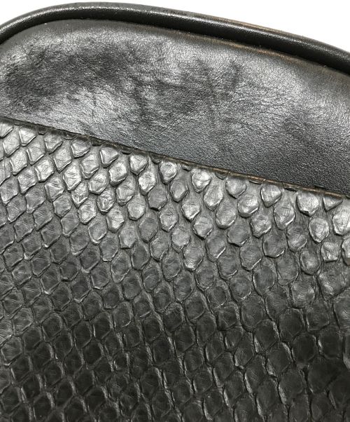 KATSUYUKIKODAMA（カツユキコダマ）KATSUYUKIKODAMA (カツユキコダマ) パイソンレザーコンビクロスボディバッグ ブラックの古着・服飾アイテム