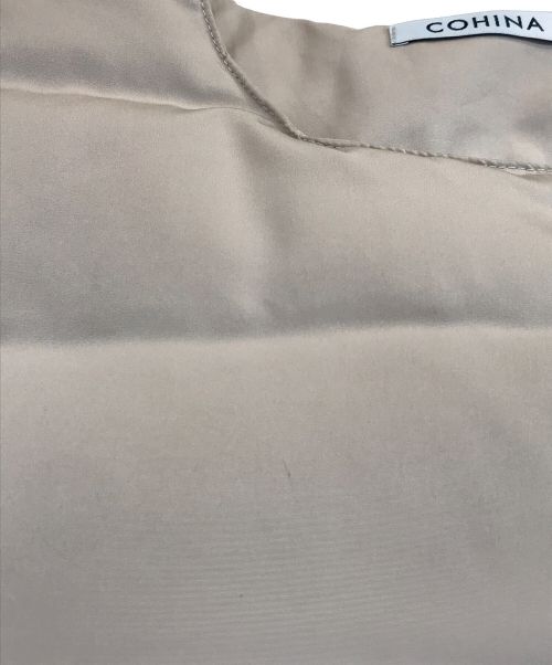 COHINA（コヒナ）COHINA (コヒナ) ダウンジャケット ベージュ サイズ:Ｆの古着・服飾アイテム