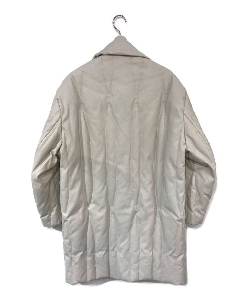 CORNERSTONE（コーナーストーン）CORNERSTONE (コーナーストーン) ステッチダウンコート ホワイト サイズ:46の古着・服飾アイテム