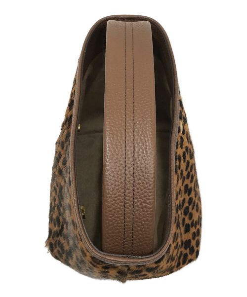 Ch!iii（チー）ch!iii (チー) Spick and Span (スピックアンドスパン) 別注ヘアハイドバスケットBAGの古着・服飾アイテム