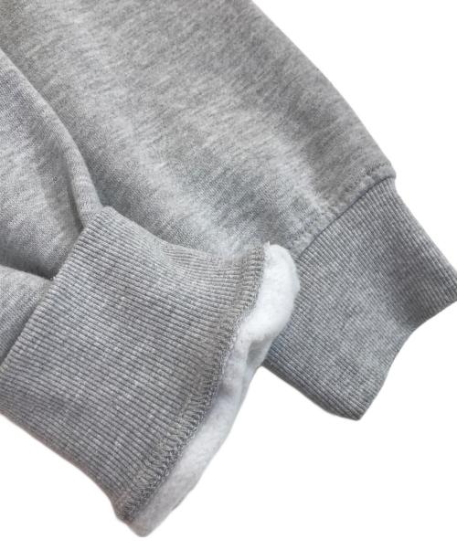 thisisneverthat（ディスイズネバーザット）thisisneverthat (ディスイズネバーザット) 刺繍スキッパースウェット グレー サイズ:Mの古着・服飾アイテム