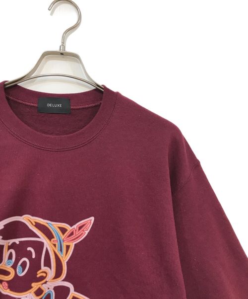 DELUXE（デラックス）DELUXE (デラックス) プリントスウェット ワインレッド サイズ:Ｍの古着・服飾アイテム
