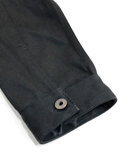 VALENTINO（ヴァレンティノ）VALENTINO (ヴァレンティノ) Vロゴプリントデニムジャケット ブラック サイズ:48の古着・服飾アイテム