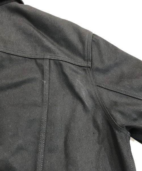 VALENTINO（ヴァレンティノ）VALENTINO (ヴァレンティノ) Vロゴプリントデニムジャケット ブラック サイズ:48の古着・服飾アイテム