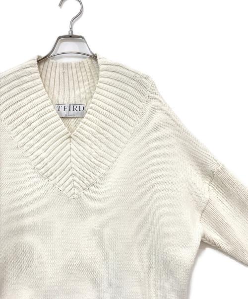 THIRD（サード）THIRD (サード) リリヤーンVネックプルオーバー ホワイト サイズ:記載なしの古着・服飾アイテム