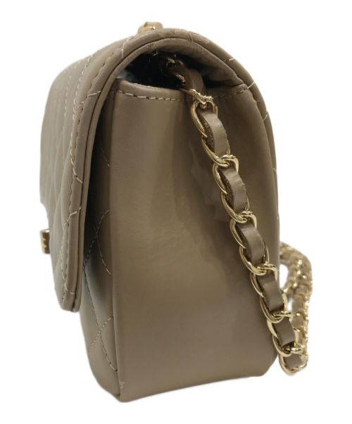 maison vincent（メゾンヴァンサン）maison vincent (メゾンヴァンサン) チェーンショルダーバッグ ベージュの古着・服飾アイテム