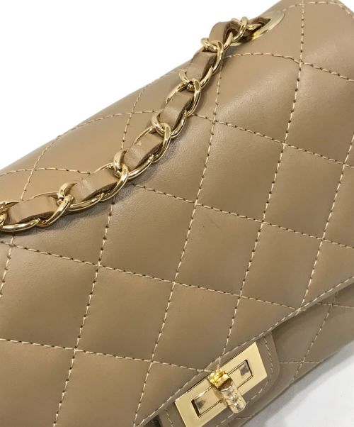 maison vincent（メゾンヴァンサン）maison vincent (メゾンヴァンサン) チェーンショルダーバッグ ベージュの古着・服飾アイテム