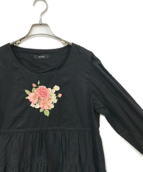 PINK HOUSE（ピンクハウス）PINK HOUSE (ピンクハウス) ローズ刺繍チュニックワンピース ブラック サイズ:記載なしの古着・服飾アイテム