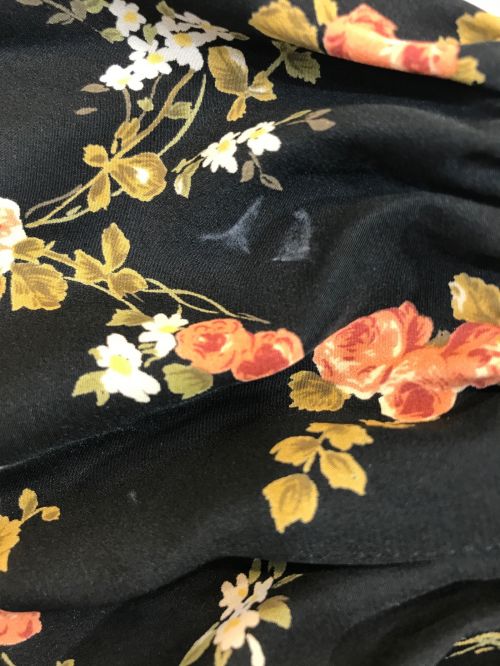 INGEBORG（インゲボルグ）INGEBORG (インゲボルグ) 花柄ブラウスワンピース ブラック サイズ:記載なしの古着・服飾アイテム