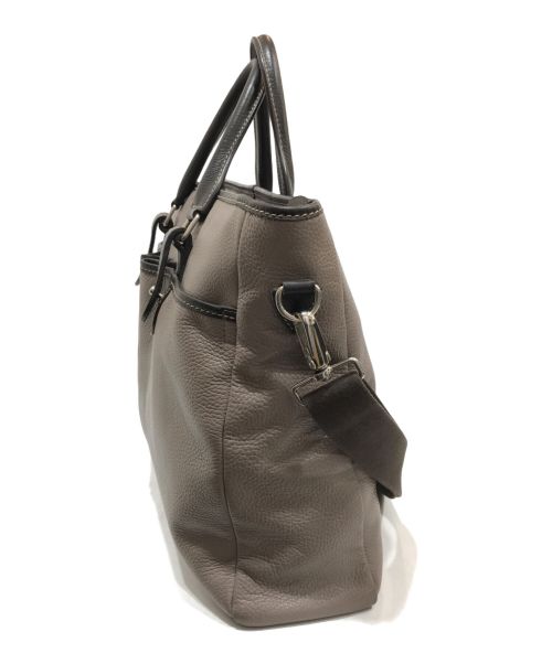 STEFANOMANO（ステファノマーノ）STEFANOMANO (ステファノマーノ) 2WAYショルダーバッグ ベージュの古着・服飾アイテム