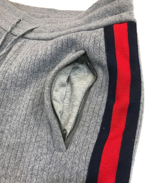 GUCCI（グッチ）GUCCI (グッチ) サイドラインパンツ グレー サイズ:Sの古着・服飾アイテム