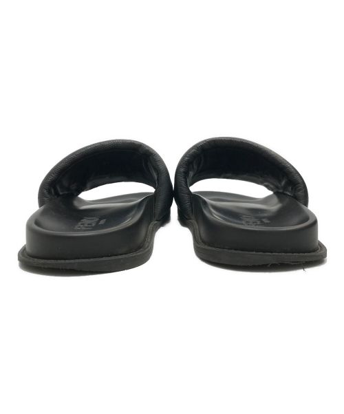 FENDI（フェンディ）FENDI (フェンディ) スライドサンダル ブラック サイズ:7の古着・服飾アイテム