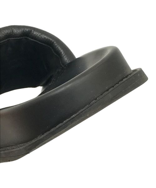 FENDI（フェンディ）FENDI (フェンディ) スライドサンダル ブラック サイズ:7の古着・服飾アイテム