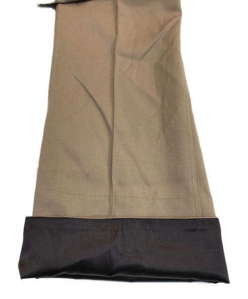 OAMC（オーエーエムシー）OAMC (オーエーエムシー) ドロストタックパンツ ベージュ サイズ:Ｓの古着・服飾アイテム