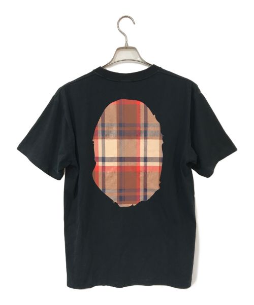 A BATHING APE（ア ベイシング エイプ）A BATHING APE (アベイシングエイプ) タータンチェックロゴTシャツ ブラック サイズ:Lの古着・服飾アイテム