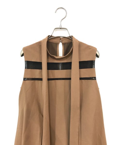 HER LIP TO（ハーリップトゥ）Her lip to (ハーリップトゥ) Lace Trimmed Bowtie Dress ベージュ サイズ:Mの古着・服飾アイテム