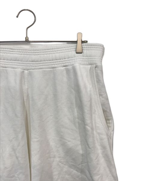 GIVENCHY（ジバンシィ）GIVENCHY (ジバンシィ) レインボーロゴホワイトトラックショーツ ホワイト サイズ:Lの古着・服飾アイテム