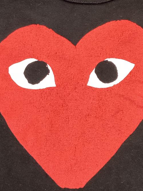 PLAY COMME des GARCONS（プレイコムデギャルソン）PLAY COMME des GARCONS (プレイ コムデギャルソン) ハートプリントTシャツ ブラック サイズ:Mの古着・服飾アイテム