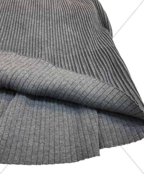 CELFORD（セルフォード）CELFORD (セルフォード) ケープデザインニットワンピース グレー サイズ:38の古着・服飾アイテム