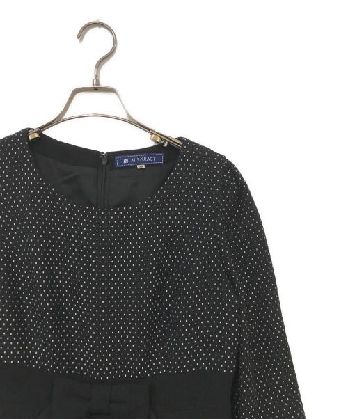 M'S GRACY（エムズグレイシー）M'S GRACY (エムズグレイシー) ウエストリボンドットワンピース ブラック サイズ:SIZE Mの古着・服飾アイテム