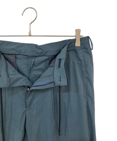 AOURE（アウール）AOURE (アウール) ナイロンストレッチパンツ ブルー サイズ:Ｌの古着・服飾アイテム