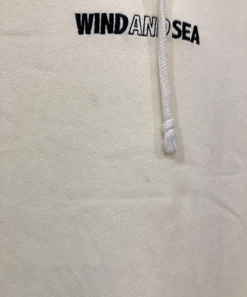 WIND AND SEA（ウィンダンシー）WIND AND SEA (ウィンダンシー) mintcrew (ミントクルー) プルオーバーパーカー アイボリー サイズ:SIZE XLの古着・服飾アイテム