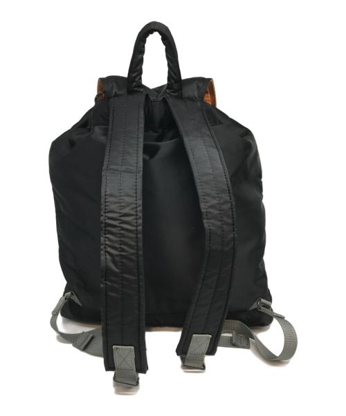 PORTER（ポーター）PORTER (ポーター) TANKER DAYPACK オリーブの古着・服飾アイテム