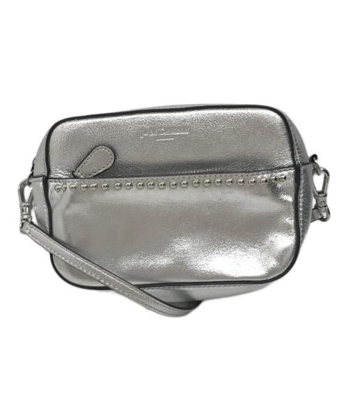 J&M DAVIDSON（ジェイ＆エム デヴィッドソン）J&M DAVIDSON (ジェイ＆エム デヴィッドソン) LIPSTICK POCHETTE WITH STUDS/リップスティックポシェットウィズスタッズ シルバー(色)の古着・服飾アイテム