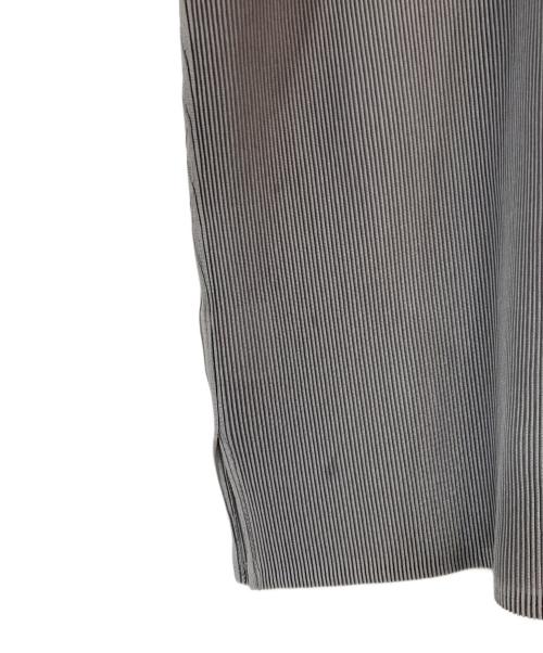 PLEATS PLEASE（プリーツプリーズ）PLEATS PLEASE (プリーツプリーズ) S/S プリーツカットソー グレー サイズ:SIZE Lの古着・服飾アイテム