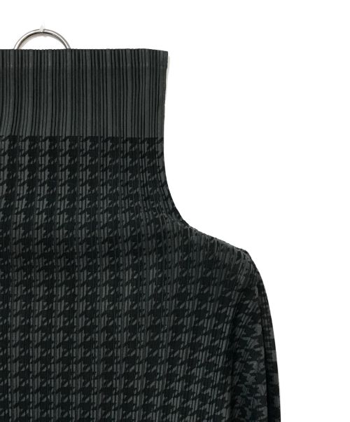 PLEATS PLEASE（プリーツプリーズ）PLEATS PLEASE (プリーツプリーズ) 千鳥柄AラインH/Nプリーツワンピース ブラック サイズ:3の古着・服飾アイテム