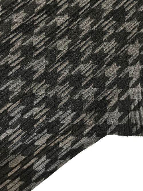 PLEATS PLEASE（プリーツプリーズ）PLEATS PLEASE (プリーツプリーズ) 千鳥柄AラインH/Nプリーツワンピース ブラック サイズ:3の古着・服飾アイテム