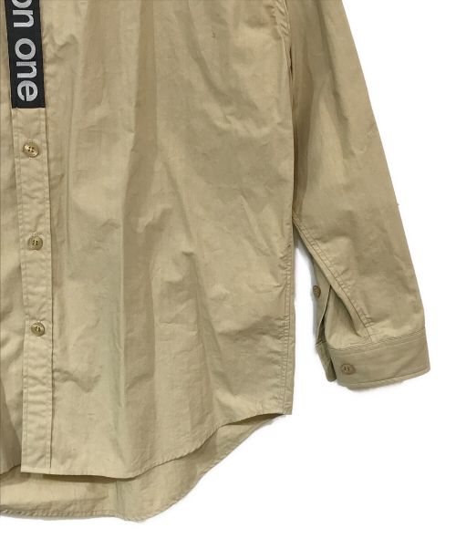 WTAPS（ダブルタップス）WTAPS (ダブルタップス) UNDERCOVER (アンダーカバー) ONE ON ONEコラボシャツ ベージュ サイズ:Sの古着・服飾アイテム