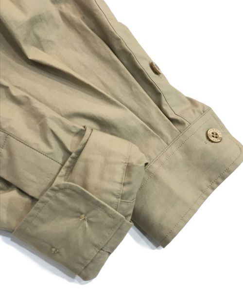 WTAPS（ダブルタップス）WTAPS (ダブルタップス) UNDERCOVER (アンダーカバー) ONE ON ONEコラボシャツ ベージュ サイズ:Sの古着・服飾アイテム