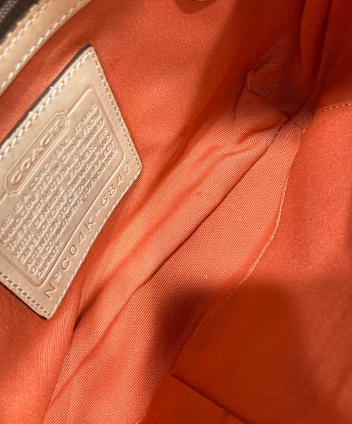 COACH（コーチ）COACH (コーチ) シグネチャーキャンバスショルダーバッグ ベージュの古着・服飾アイテム