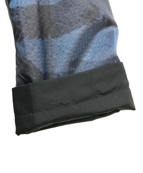 DIESEL（ディーゼル）DIESEL (ディーゼル) リバーシブルナイロンジャケット ネイビー×ブラック サイズ:SIZE Sの古着・服飾アイテム