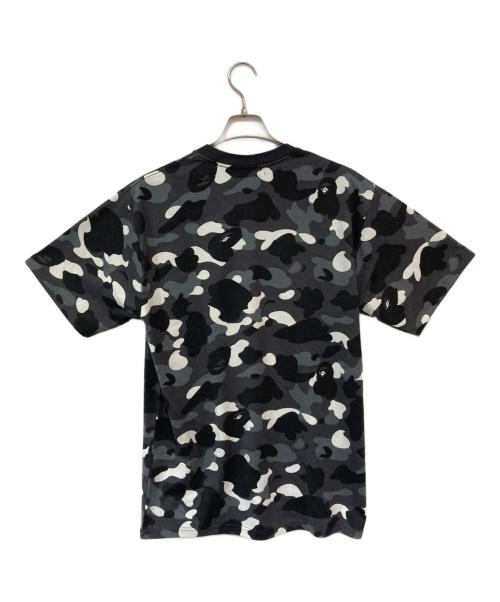 A BATHING APE（ア ベイシング エイプ）A BATHING APE (ア ベイシング エイプ) CITY CAMO LARGE APE HEAD TEE グレー サイズ:XLの古着・服飾アイテム