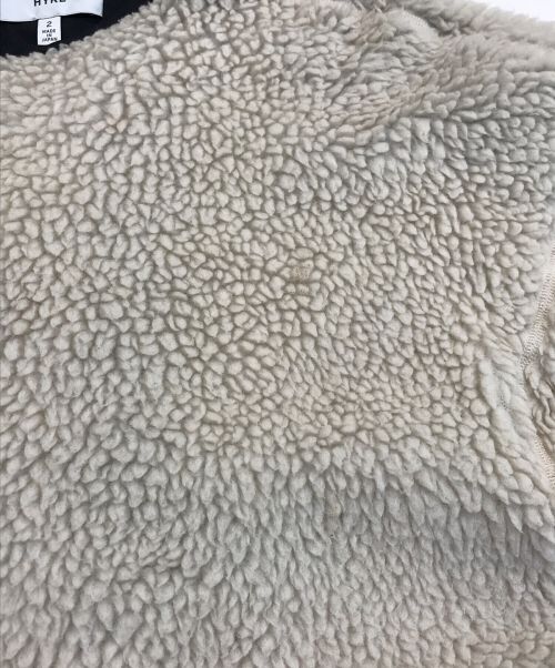 HYKE（ハイク）HYKE (ハイク) FAUX SHEARLING COAT ホワイト サイズ:2の古着・服飾アイテム