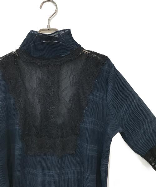 GANNI（ガニー）Ganni (ガニー) レースブラウス ネイビー サイズ:34の古着・服飾アイテム