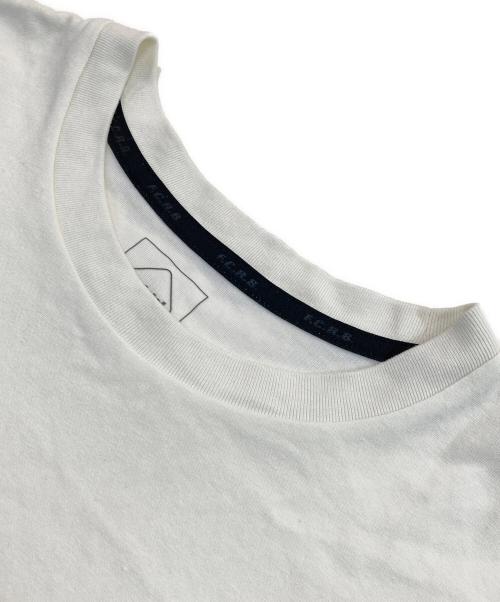F.C.R.B.（エフシーレアルブリストル）F.C.R.B. (エフシーレアルブリストル) SIDE LOGO TEE ホワイト サイズ:XLの古着・服飾アイテム