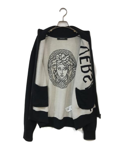 VERSACE（ヴェルサーチェ）VERSACE (ヴェルサーチ) ウール バックメデューサ ロゴ ジップアップ ニット ジャケット ブラック サイズ:50の古着・服飾アイテム