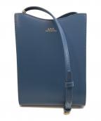 A.P.C.アーペーセー）の古着「Jamie ロゴ エンボス ネック ポーチ」｜ブルー