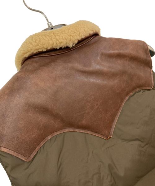 Rocky Mountain FeatherBed（ロッキーマウンテンフェザーベッド）Rocky Mountain FeatherBed (ロッキーマウンテンフェザーベッド) レザー切替ダウンベスト ブラウン×スカイブルー サイズ:不明の古着・服飾アイテム