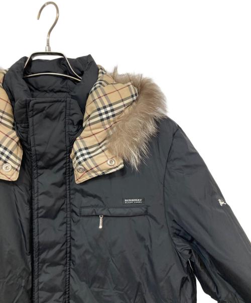 BURBERRY BLACK LABEL（バーバリーブラックレーベル）BURBERRY BLACK LABEL (バーバリーブラックレーベル) フォックスファーフーデッドダウンジャケット ブラック サイズ:SIZE Mの古着・服飾アイテム