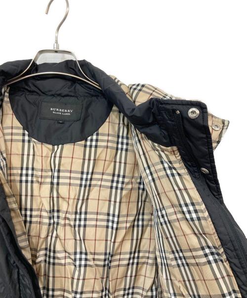 BURBERRY BLACK LABEL（バーバリーブラックレーベル）BURBERRY BLACK LABEL (バーバリーブラックレーベル) フォックスファーフーデッドダウンジャケット ブラック サイズ:SIZE Mの古着・服飾アイテム