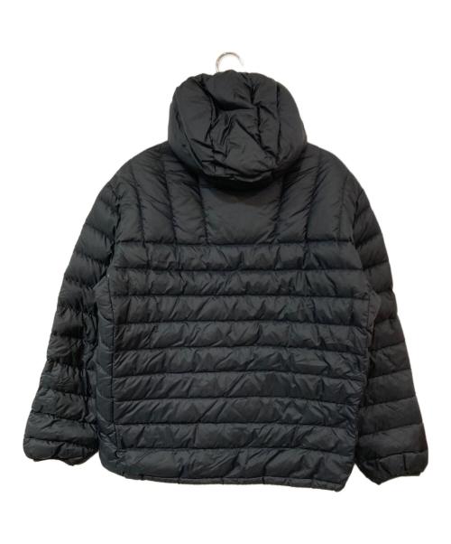 SUPREME（シュプリーム）SUPREME (シュプリーム) Micro Down Half Zip Hooded Pullover/マイクロダウンハーフジップフーデッドプルオーバー ブラック サイズ:SIZE Mの古着・服飾アイテム